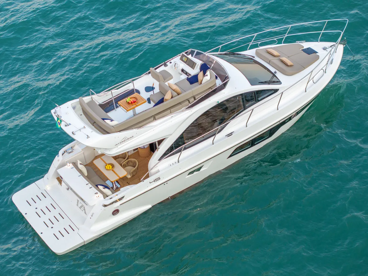 Intermarine 45 — Flybridge